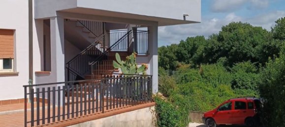 5 bedrooms Apartment in Gualdo Cattaneo, Italy No. 343490 3