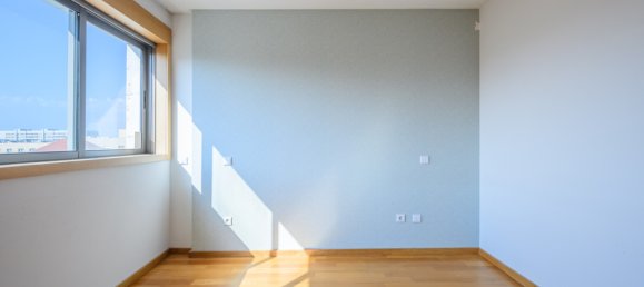 5 غرف نوم منزل ذو طابقين في Matosinhos, Portugal رقم 115984 22