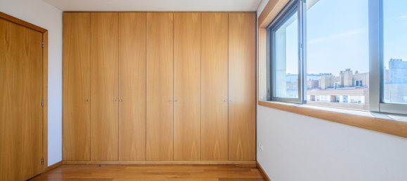 5 غرف نوم منزل ذو طابقين في Matosinhos, Portugal رقم 115984 21