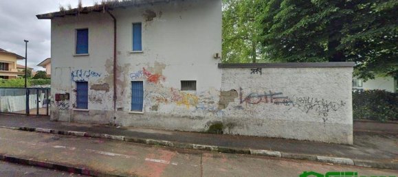 2 bedrooms Villa in Melzo, Italy No. 296865 3