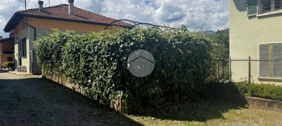 4 bedrooms House in Piatto, Italy No. 282546 3