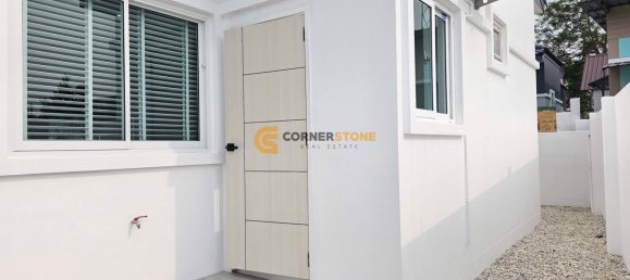 130m² House in Bang Lamung, Thailand No. 27340 17