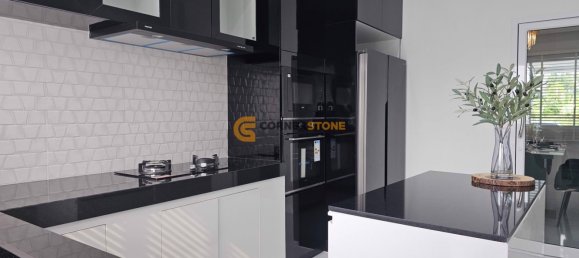 130m² House in Bang Lamung, Thailand No. 27340 5