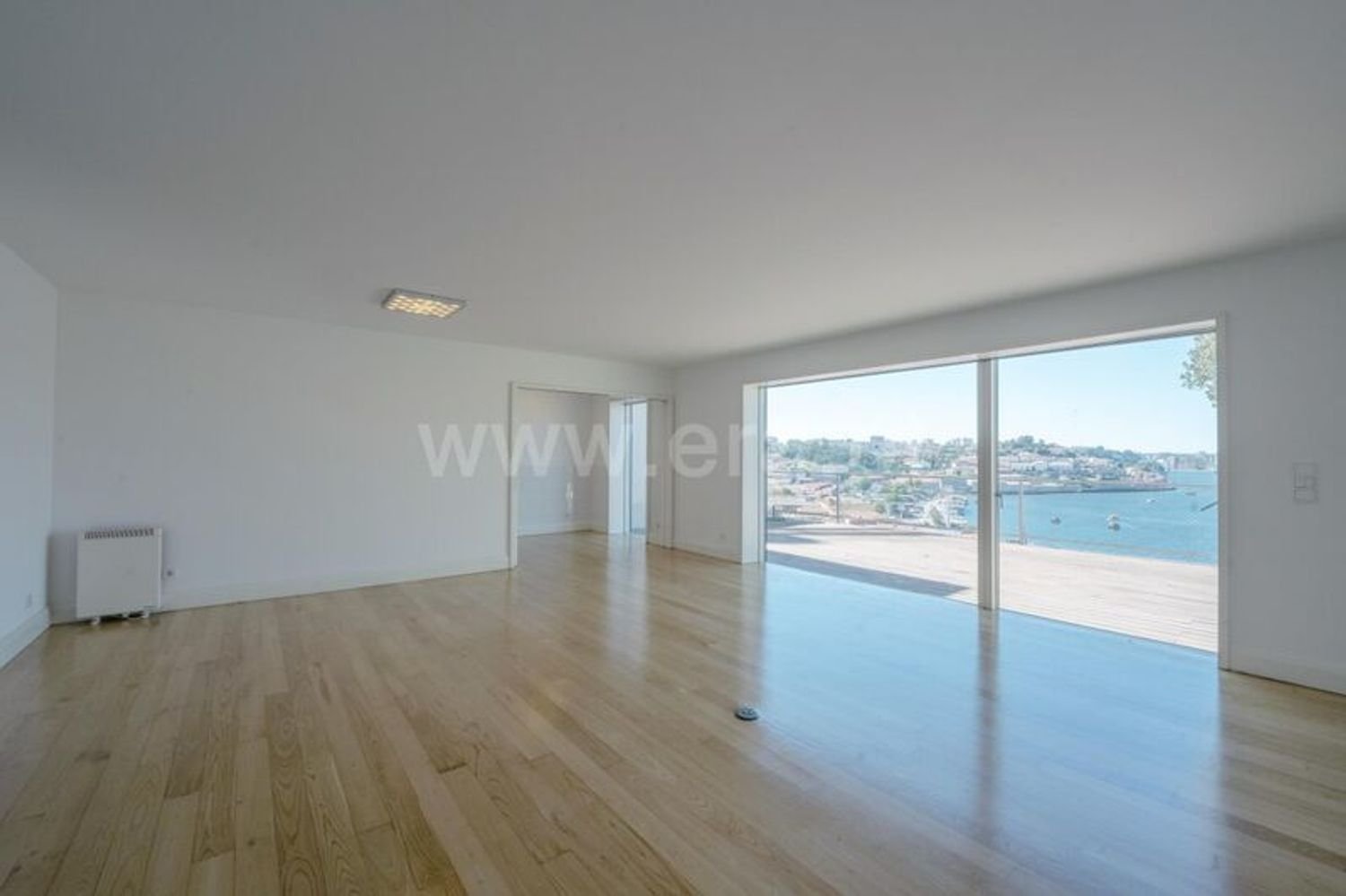 3 bedrooms House in Vila Nova de Gaia, Portugal No. 136158