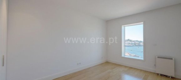 3 bedrooms House in Vila Nova de Gaia, Portugal No. 136158 12