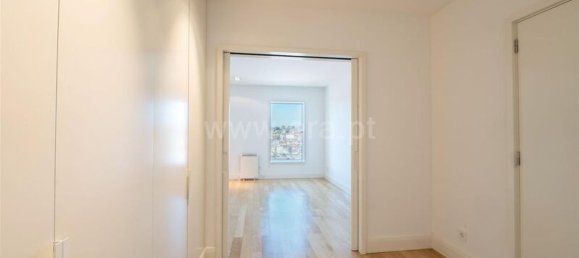 3 bedrooms House in Vila Nova de Gaia, Portugal No. 136158 15