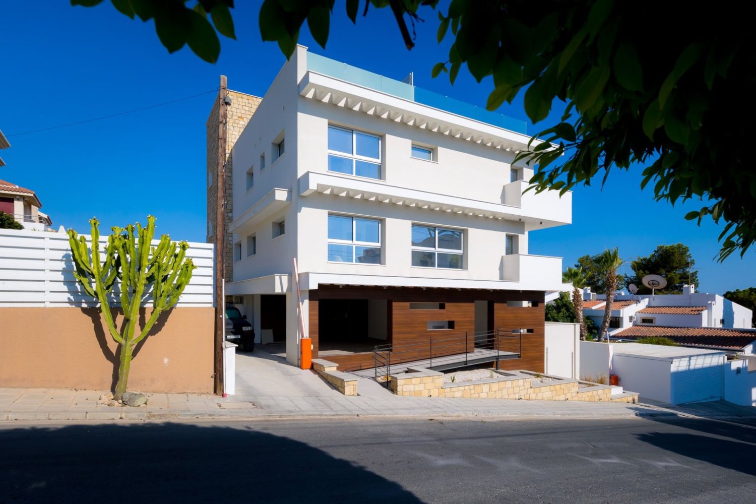 Ático de 2 dormitorios en Germasogeia, Cyprus No. 31081