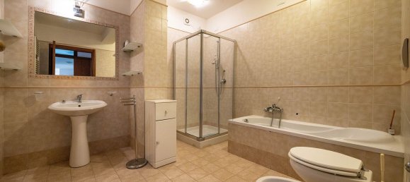 11غرفة فيلا في Nocera Umbra, Italy رقم 126324 11