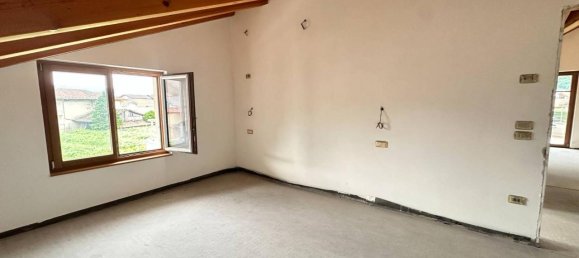 Пентхаус с 5 комнатами в Медзоломбардо, Италия № 83879 35