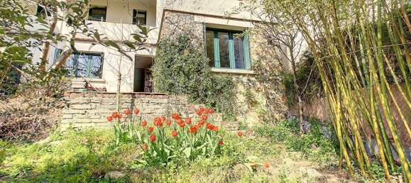 Casa de 4 dormitorios en Suresnes, France No. 142564 5