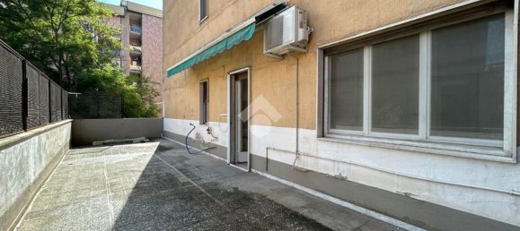 3 rooms Apartment in Cosenza, Italy No. 4770 4