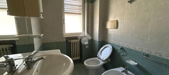 3 rooms Apartment in Cosenza, Italy No. 4770 15