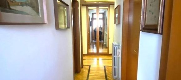 3 bedrooms Apartment in Naples, Italy No. 313161 20