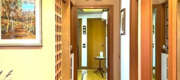 3 bedrooms Apartment in Naples, Italy No. 313161 24