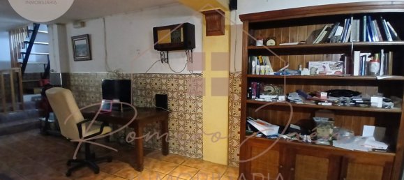 3 bedrooms Duplex in Jaen, Spain No. 160175 3