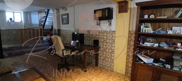 3 bedrooms Duplex in Jaen, Spain No. 160175 2