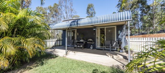 1 chambre Ferme à Glenwood, Australia No. 393 2