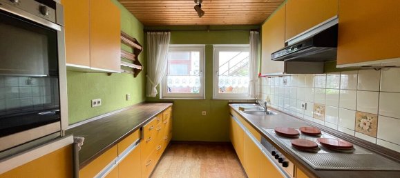 5 rooms Townhouse in Rems-Murr-Kreis, Germany No. 371337 3