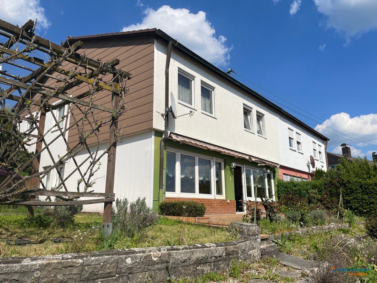 5 rooms Townhouse in Rems-Murr-Kreis, Germany No. 371337