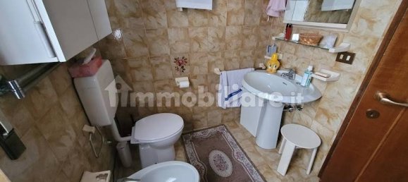 2 Schlafzimmer Wohnung in Pessano con Bornago, Italy, Nr. 2371 48