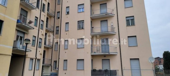 2 Schlafzimmer Wohnung in Pessano con Bornago, Italy, Nr. 2371 50