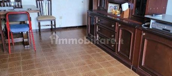 2 Schlafzimmer Wohnung in Pessano con Bornago, Italy, Nr. 2371 10