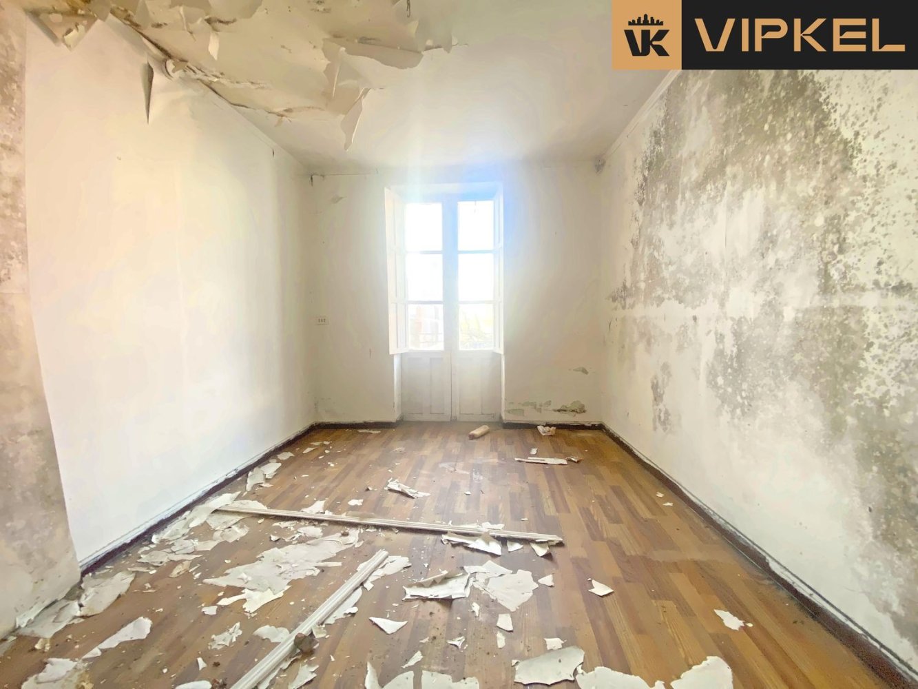 8 bedrooms House in Betanzos, Spain No. 130919