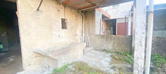 8 bedrooms House in Betanzos, Spain No. 130919 12