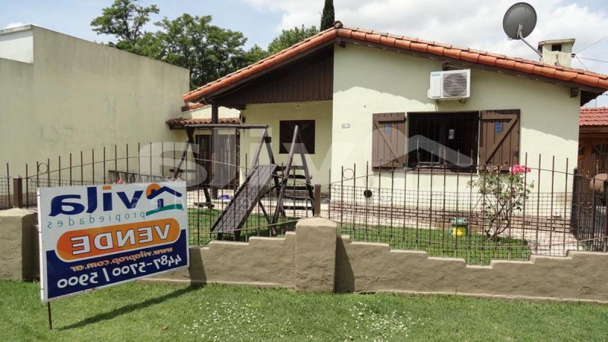 2 bedrooms House in Bermudez, Argentina No. 19276