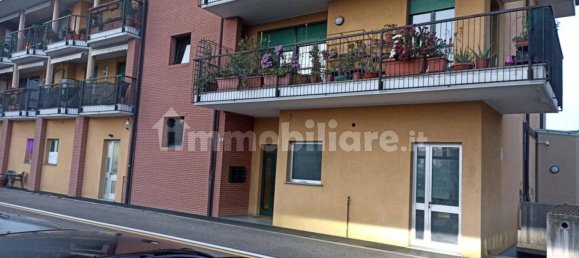 Apartamento de 2 dormitorios en Casorezzo, Italy No. 265491 2