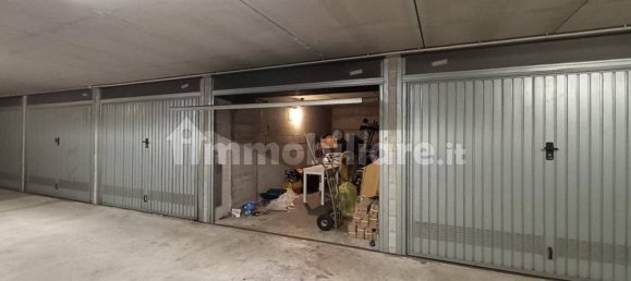 Apartamento de 2 dormitorios en Casorezzo, Italy No. 265491 21