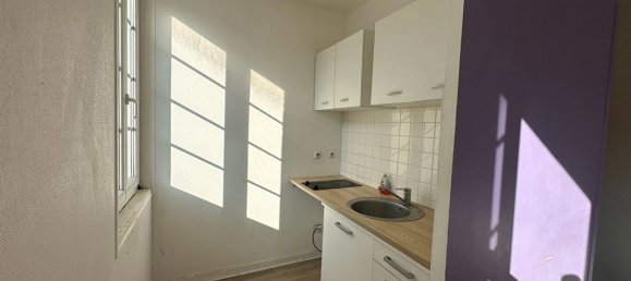 Квартира с 1 спальней в Рошфор, Франция № 337765 4