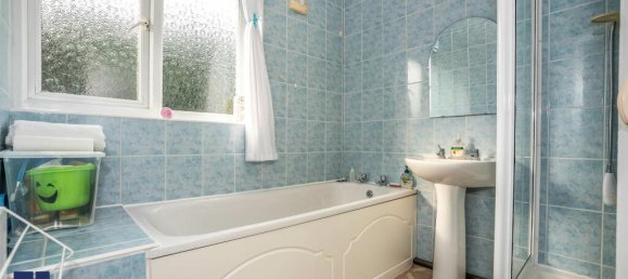 3 bedrooms House in Bexleyheath, United Kingdom No. 10456 14