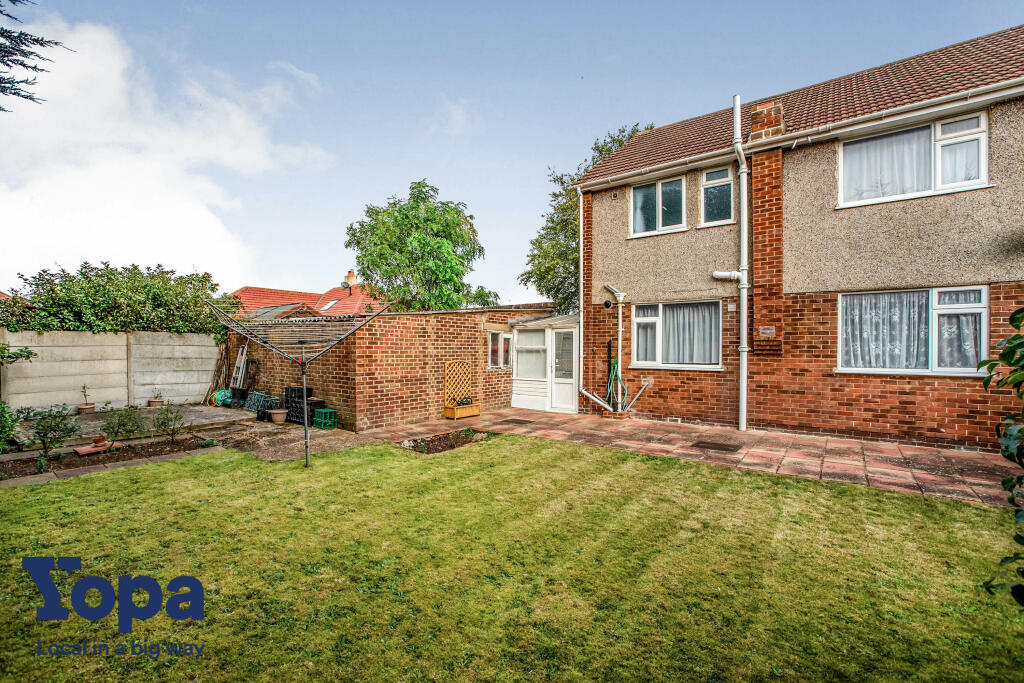 3 bedrooms House in Bexleyheath, United Kingdom No. 10456