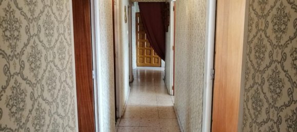 4 bedrooms Apartment in Burgos, Spain No. 104806 10