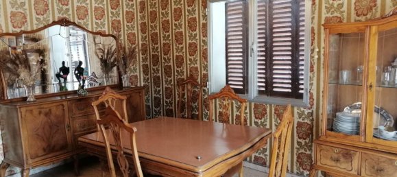 4 bedrooms Apartment in Burgos, Spain No. 104806 2