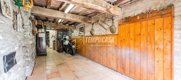 Квартира с 3 комнатами в Кастельветро ди Модена, Италия № 81812 35