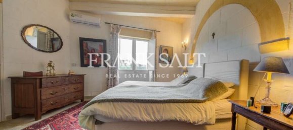 Дом с 4 спальнями в Муншар, Мальта № 11 13