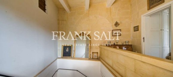 Дом с 4 спальнями в Муншар, Мальта № 11 24