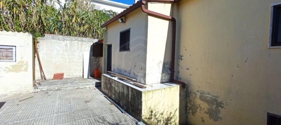 3 bedrooms House in Lisbon, Portugal No. 61758 13