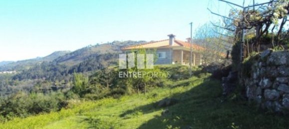 20000m² Land in Cinfaes, Portugal No. 69508 4