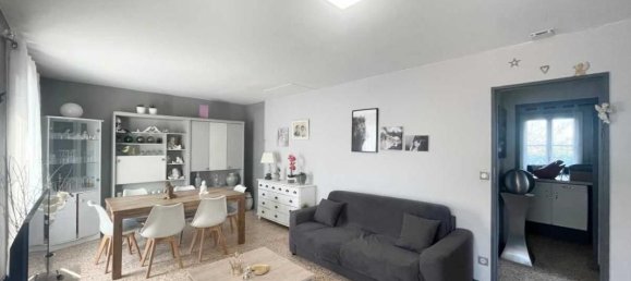 3 bedrooms House in Robion, France No. 197535 13