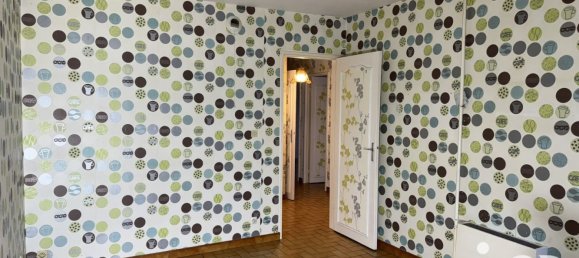 2 bedrooms Apartment in Sin-le-Noble, France No. 216404 8