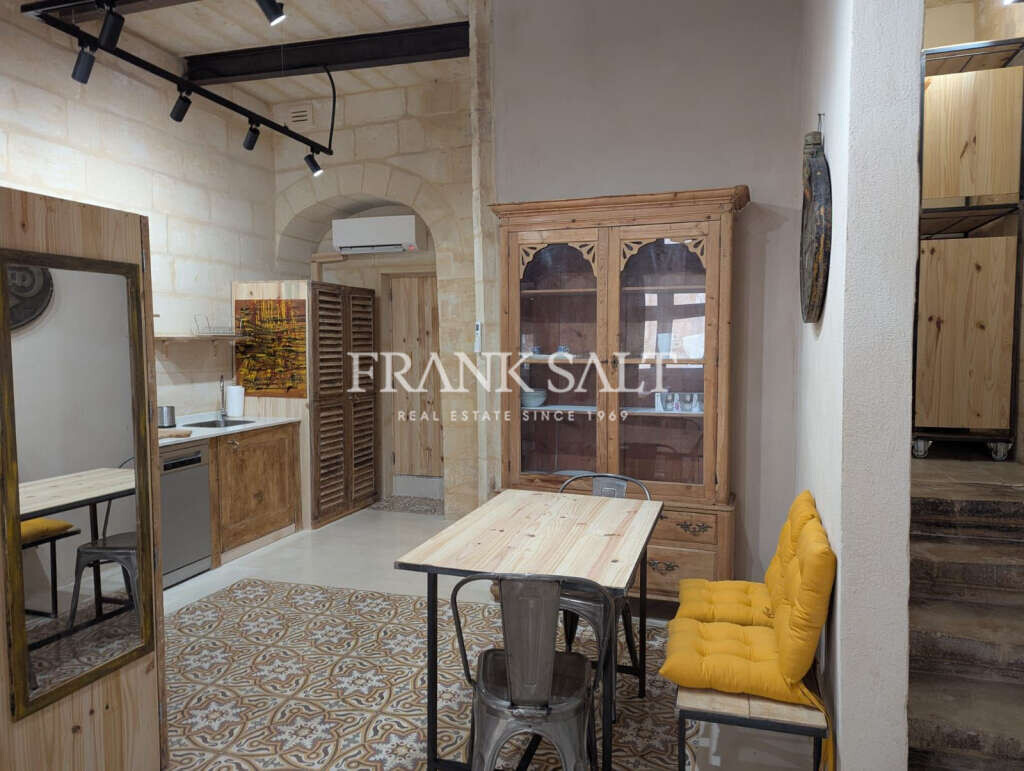 Duplex independente T1 em Valletta, Malta N.º 11488