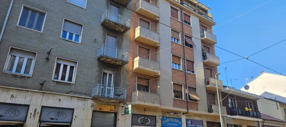 2 bedrooms Apartment in Turin, Italy No. 169523 32