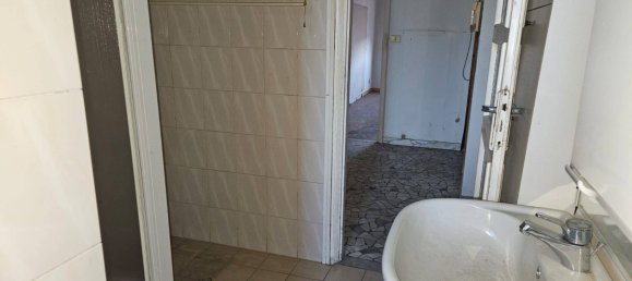 2 bedrooms Apartment in Turin, Italy No. 169523 20