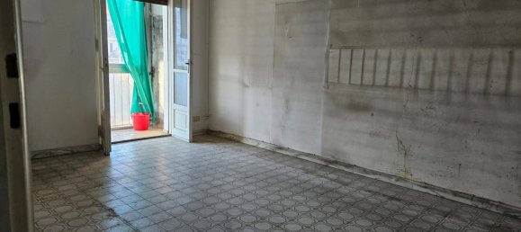 2 bedrooms Apartment in Turin, Italy No. 169523 21