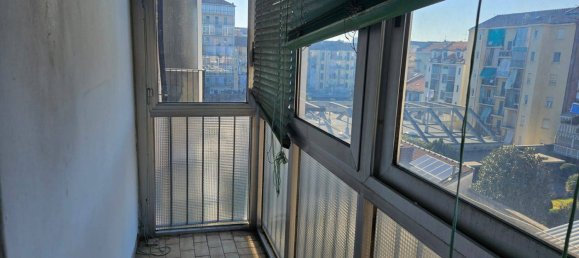 2 bedrooms Apartment in Turin, Italy No. 169523 28