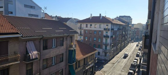 2 bedrooms Apartment in Turin, Italy No. 169523 13