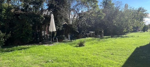 8-salle Maison à Mirandola, Italy No. 146639 21